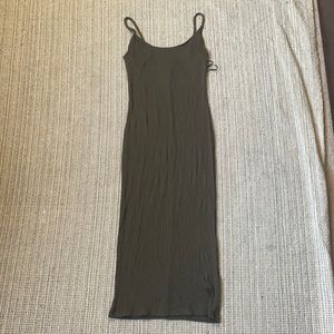 H&M Ribbed Midi Dress